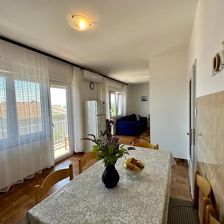 Mona Appartement Dramalj