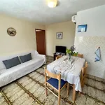 Mona Apartamento Dramalj