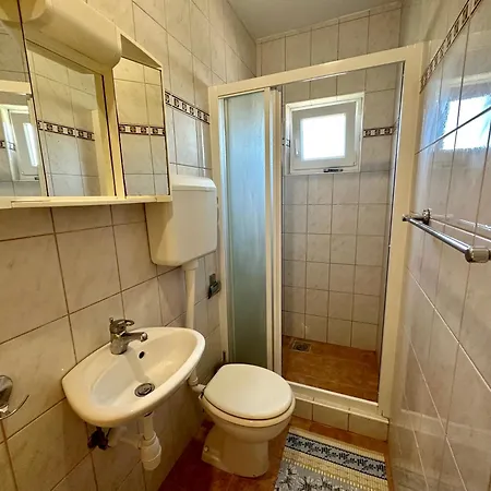 Mona * דראמליי