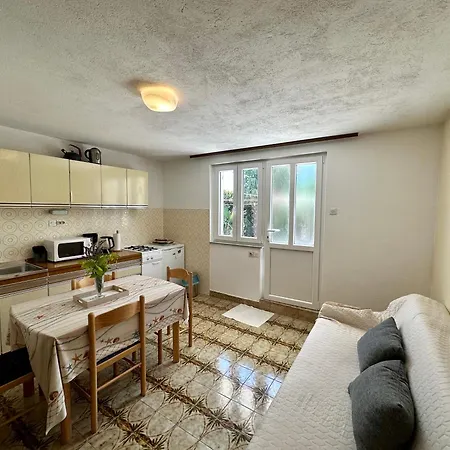 Mona * דראמליי